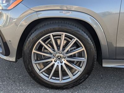 2025 Mercedes-Benz GLS - Photo 10