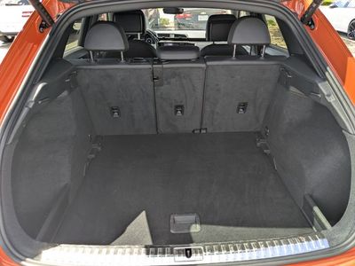 2025 Audi Q3 - Photo 11