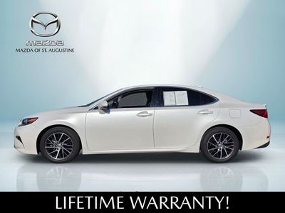 2017 Lexus ES - Photo 3