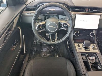 2026 Jaguar F-PACE - Photo 14
