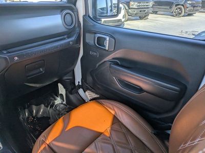 2021 Jeep Wrangler - Photo 15
