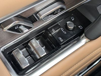 2026 Land Rover Range Rover - Photo 23