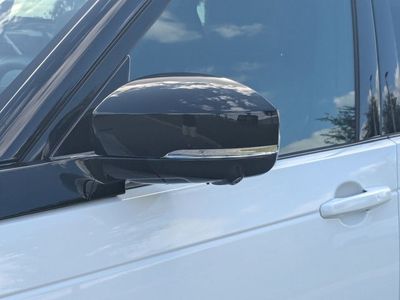 2025 Land Rover Discovery - Photo 10