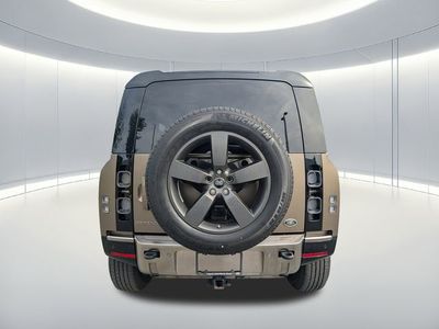 2020 Land Rover Defender 110 - Photo 4