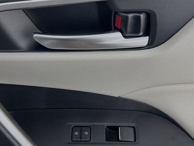 2024 Toyota RAV4 - Photo 29
