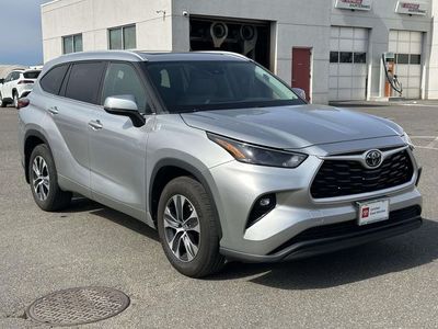 2023 Toyota Highlander - Photo 1