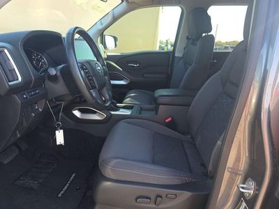2025 Nissan Frontier - Photo 3