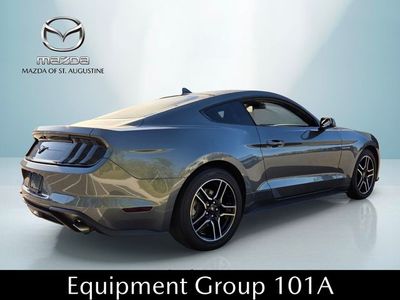 2022 Ford Mustang - Photo 12