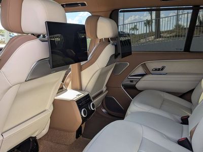 2025 Land Rover Range Rover - Photo 12