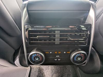 2026 Land Rover Range Rover - Photo 13