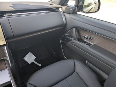 2026 Land Rover Range Rover - Photo 17