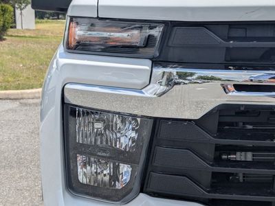 2025 Chevrolet Silverado 3500HD - Photo 8
