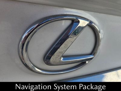 2017 Lexus ES - Photo 12
