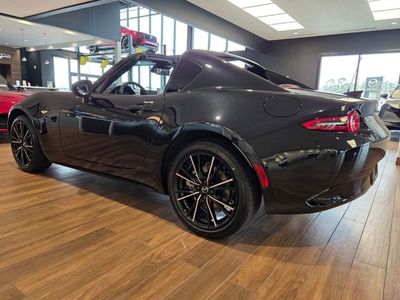2026 Mazda MX-5 Miata RF - Photo 3