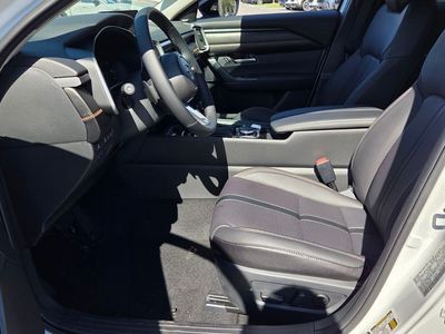 2026 Mazda CX-50 - Photo 4