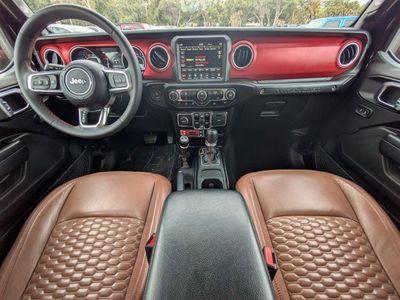 2023 Jeep Wrangler - Photo 12
