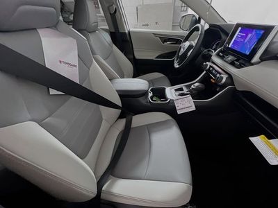 2024 Toyota RAV4 - Photo 28