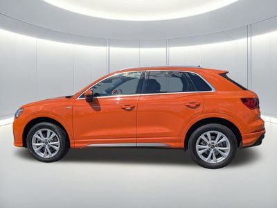 2025 Audi Q3 - Photo 2