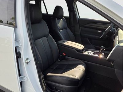 2026 Mazda CX-50 - Photo 16