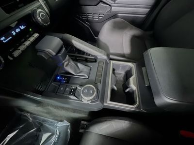 2025 Toyota Tacoma - Photo 21