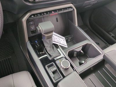 2026 Toyota Tundra — photo 14 view