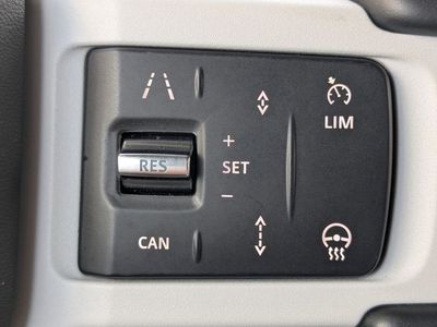 2025 Land Rover Defender 110 - Photo 24