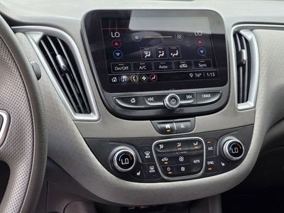 2022 Chevrolet Malibu - Photo 10