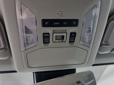 2024 Toyota RAV4 - Photo 18