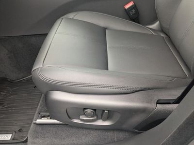 2026 Land Rover Range Rover Velar - Photo 19