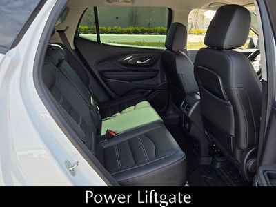2024 GMC Terrain - Photo 17