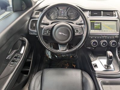 2018 Jaguar E-PACE - Photo 15