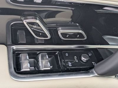 2026 Land Rover Range Rover - Photo 22
