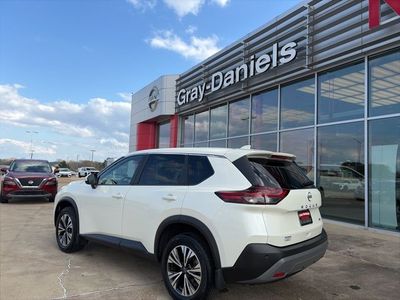 2023 Nissan Rogue - Photo 2