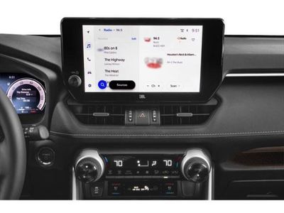 2025 Toyota RAV4 Hybrid - Photo 10