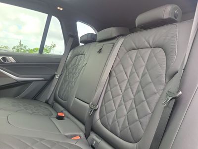 2026 BMW X5 - Photo 12