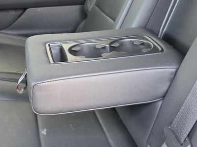 2023 Chevrolet Suburban - Photo 10