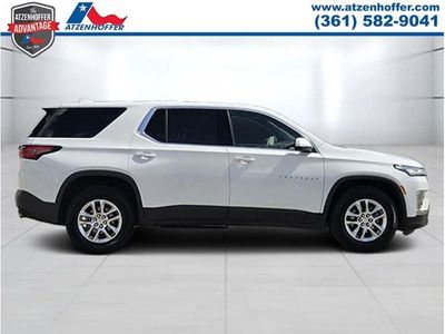 2023 Chevrolet Traverse — side profile view