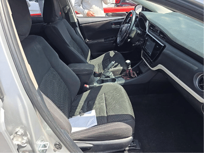 2016 Scion iM — detail view