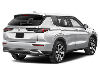 2026 Mitsubishi Outlander — side profile view