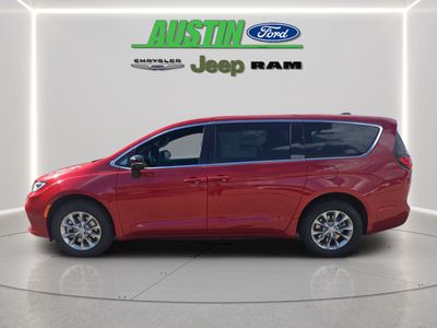 2026 Chrysler Pacifica — side profile view