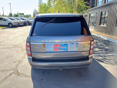 2017 Land Rover Range Rover — interior view