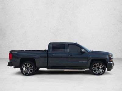 2017 Chevrolet Silverado 1500 — interior view