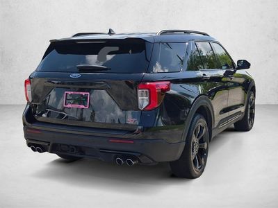 2023 Ford Explorer — detail view