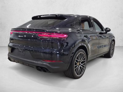 2021 Porsche Cayenne — detail view