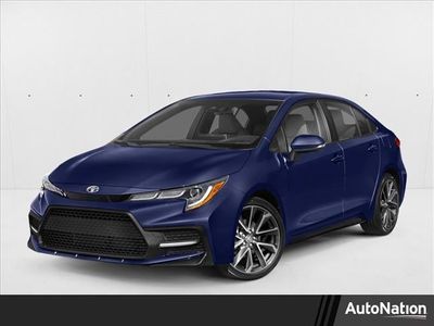 2020 Toyota Corolla SE in Blue — front three-quarter view