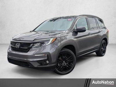 2021 Honda Pilot Special Edition 2WD in Modern Steel Metallic — front three-quarter view
