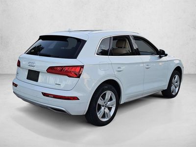2019 Audi Q5 — detail view