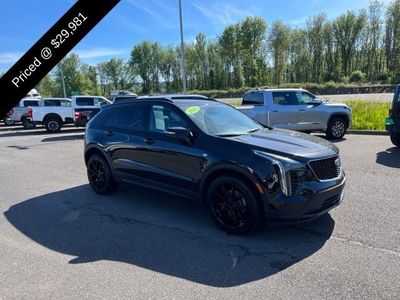 2023 Cadillac XT4 — detail view
