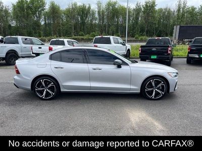 2024 Volvo S60 — detail view