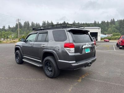 2010 Toyota 4Runner — interior view